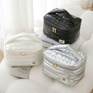 พร้อมส่ง กระเป๋าเครื่องสำอาง Hello Trip อเนกประสงค์ ความจุขนาดใหญ่ กันน้ำ 3/ชิ้น